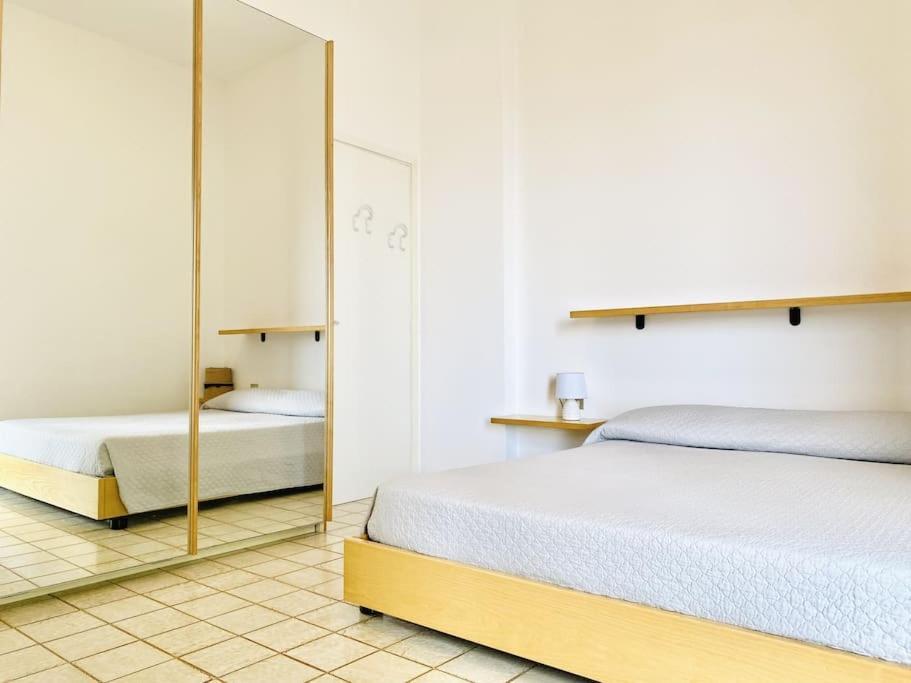 I Bagni 36 - Piazza Marconi Fronte Mare Con Piscina - Immobil Relax Apartment *